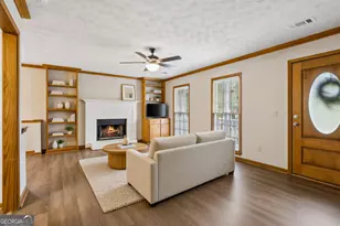5540 Princeton Oaks Dr, Sugar Hill, GA 30518 - Photo 2