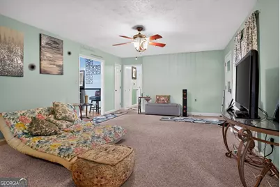 8198 Rockbridge Road, Lithonia, GA 30058 - Photo 8