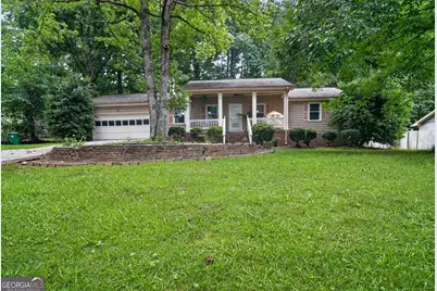 8198 Rockbridge Road, Lithonia, GA 30058 - Photo 1