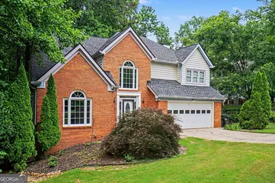 810 Deep Lake Drive NW, Kennesaw, GA 30144 - Photo 2