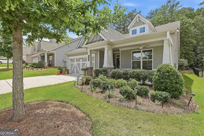 455 Timberbrook Drive, Sharpsburg, GA 30277 - Photo 8