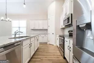504 Clifton Rd, Perry, GA 31069 - Photo 14