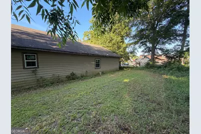 523 E Solomon St, Griffin, GA 30223 - Photo 26