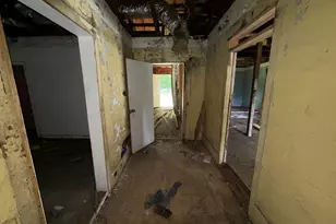 523 E Solomon St, Griffin, GA 30223 - Photo 6