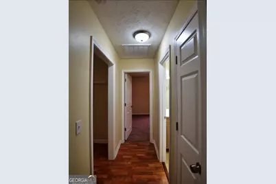 105 Redwood, Lagrange, GA 30240 - Photo 10