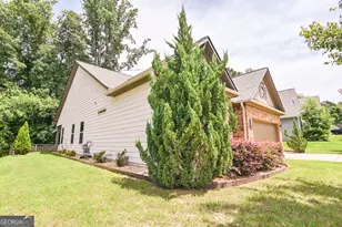 1180 Sycamore Creek Trail, Sugar Hill, GA 30518 - Photo 2