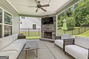240 Southridge, Senoia, GA 30276 - Photo 34