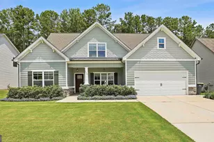 240 Southridge, Senoia, GA 30276 - Photo 1