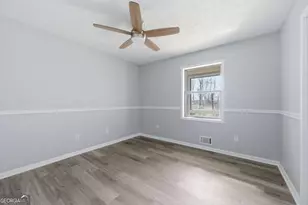 4380 Cary Dr, Snellville, GA 30039 - Photo 22