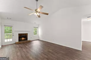 6000 Devonshire Dr, Flowery Branch, GA 30542 - Photo 8