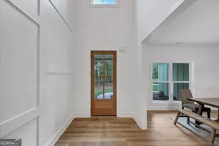 636 Harbour Shores Dr, Jackson, GA 30233 - Photo 2