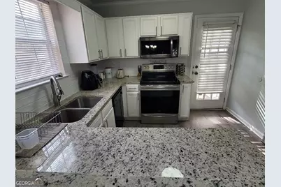 5980 Sherwood Trace, Lithonia, GA 30038 - Photo 10
