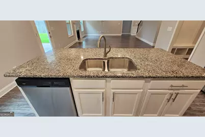 352 Newshaw Drive, Lawrenceville, GA 30046 - Photo 18