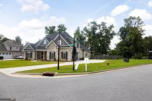 238 Flat Shoal Dr, Bonaire, GA 31005 - Photo 2