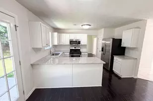 3582 Coveside Ct, Loganville, GA 30052 - Photo 2