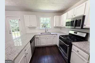 3582 Coveside Court, Loganville, GA 30052 - Photo 10