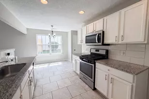 635 Sable View Ln, South Fulton, GA 30349 - Photo 2