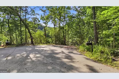 52 Timberlake Court, Toccoa, GA 30577 - Photo 2