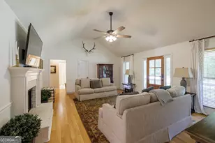 1010 Julian Ct, Watkinsville, GA 30677 - Photo 4
