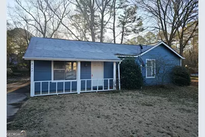 8147 Flamingo Drive, Jonesboro, GA 30238 - Photo 2