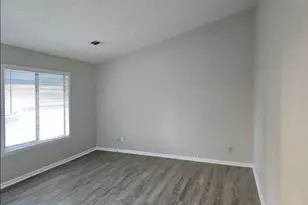 8147 Flamingo Dr, Jonesboro, GA 30238 - Photo 4