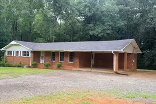 295 Gose Rd, Forsyth, GA 31029 - Photo 1