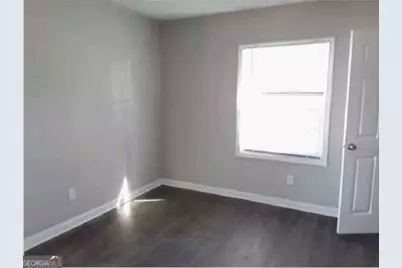1652 Oak Knoll Circle SE, Atlanta, GA 30315 - Photo 8