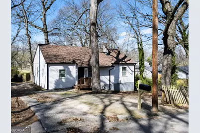 1652 Oak Knoll Circle SE, Atlanta, GA 30315 - Photo 1
