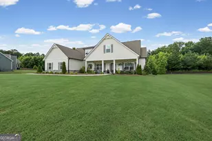 185 Cedara Dr, Newnan, GA 30263 - Photo 4