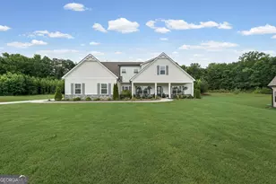185 Cedara Dr, Newnan, GA 30263 - Photo 2
