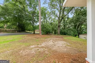 1605 41st St, Columbus, GA 31904 - Photo 6
