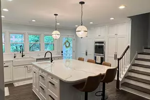 310 Woodlake Ct, Alpharetta, GA 30005 - Photo 10