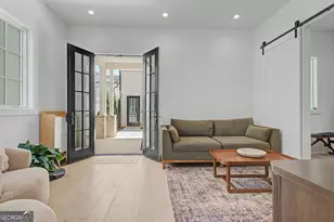 270 4th St, Fayetteville, GA 30214 - Photo 10