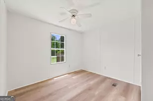 328 Pine St, Danielsville, GA 30633 - Photo 20