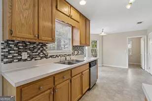 111 Royal Acres Cir, Kingsland, GA 31548 - Photo 18
