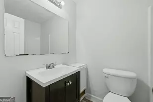 667 Hunting Creek Ln SE, Conyers, GA 30013 - Photo 14