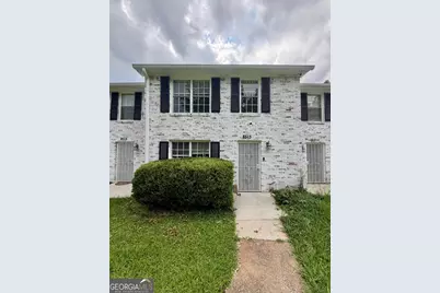 8513 Pineland Drive, Jonesboro, GA 30238 - Photo 1