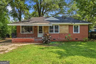 2964 Hawthorne Dr, Columbus, GA 31903 - Photo 2