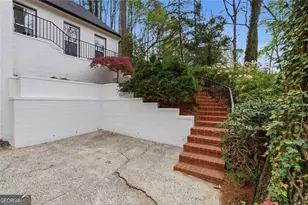 7170 Riverside Dr NW, Atlanta, GA 30328 - Photo 4
