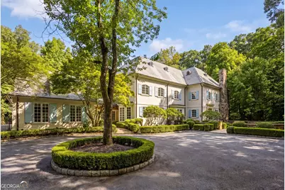 2485 W Wesley Road NW, Atlanta, GA 30327 - Photo 4