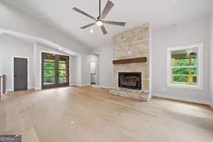 257 Gallery Ct, Ellijay, GA 30540 - Photo 18
