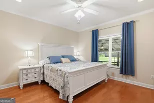402 Houston St, Darien, GA 31305 - Photo 14