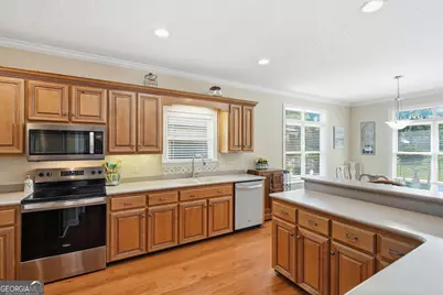 402 Houston Street, Darien, GA 31305 - Photo 4