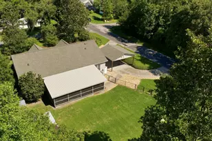 402 Houston St, Darien, GA 31305 - Photo 46