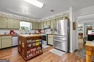 412 Pierce St, Jesup, GA 31545 - Photo 10