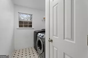 2095 Enon Mills Dr SW, Atlanta, GA 30331 - Photo 14
