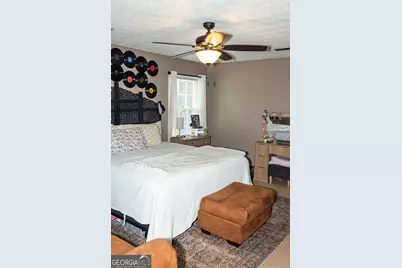500 Camelot Drive, Lagrange, GA 30241 - Photo 14