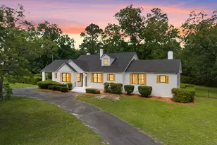 806 N Main St, Sylvania, GA 30467 - Photo 1