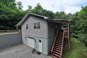 2228 Walls Mountain, Hiawassee, GA 30546 - Photo 4