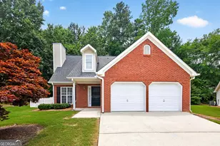 315 Cloverwood Dr, Fayetteville, GA 30215 - Photo 1